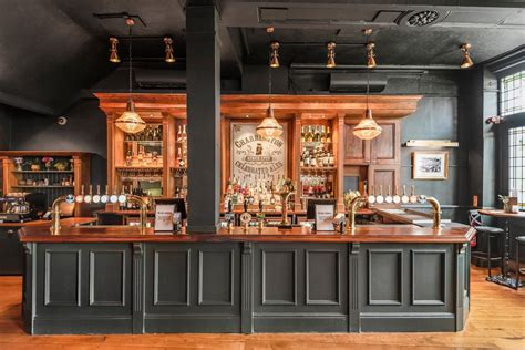 The Castle Farringdon