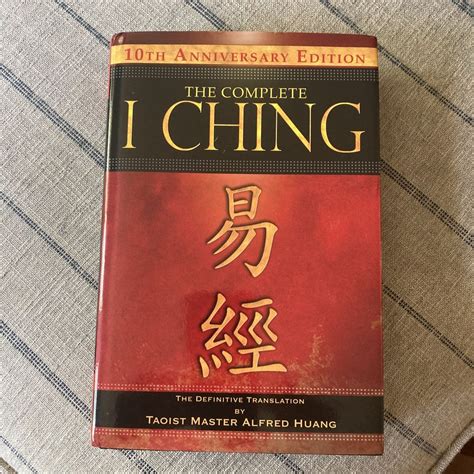 the complete i ching the definitive translation b