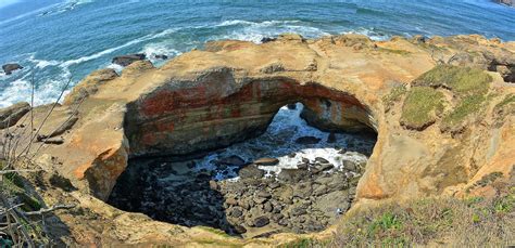 The Devil's Punchbowl Gibbert