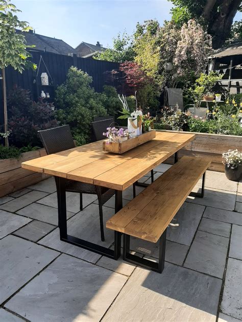 The Garden Table