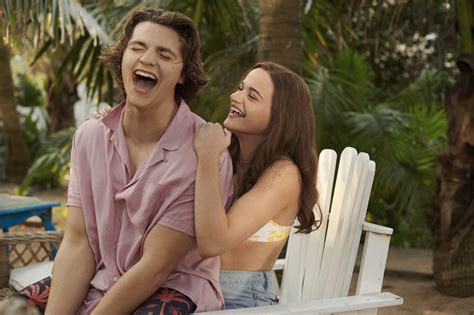 the kissing booth a good night scenes cast