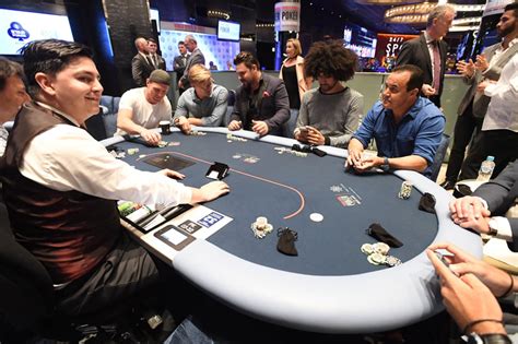 the star poker live stream qazv