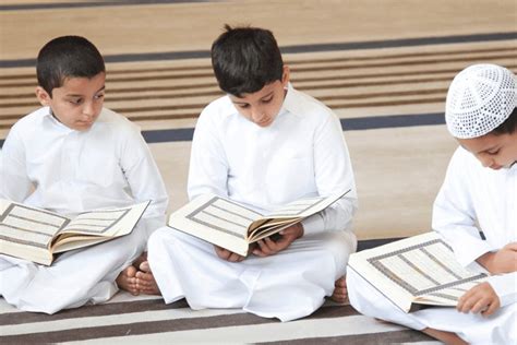 Full Download The Meaning Of The Holy Quran For School Children 