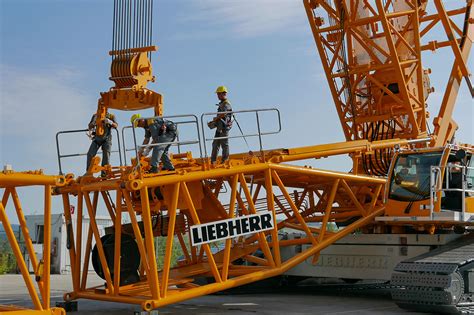 Read The New Liebherr Mobile And Crawler Track Cranes Top 