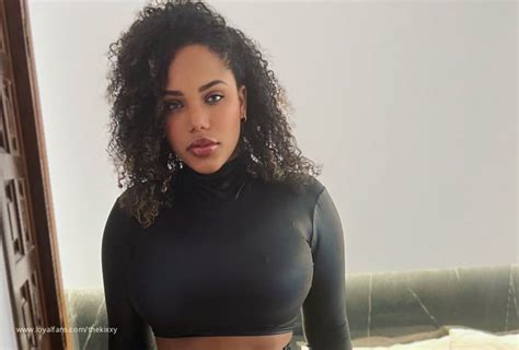 thekixxy nude
