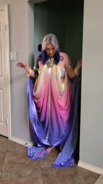themoistqueen nude