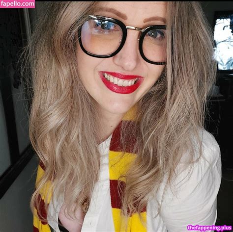 themoistqueen OnlyFans leaked content