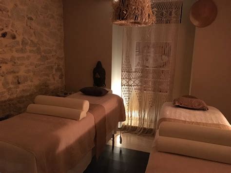 therapeutic massage with extras carpentras