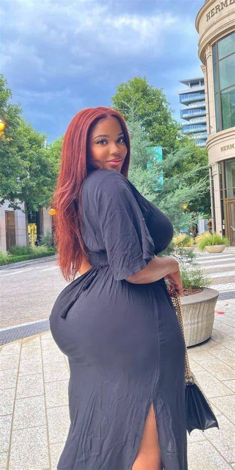 thick ebony nudes
