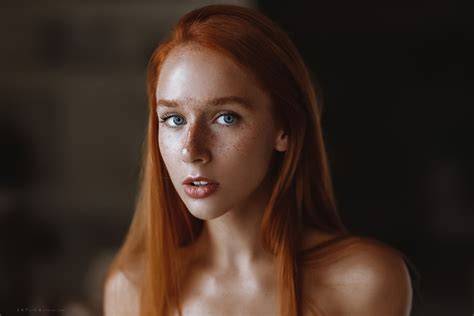 thick redhead nudes