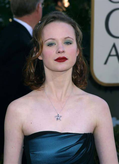 thora birch boosty
