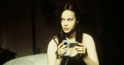 thora birch nude scenes