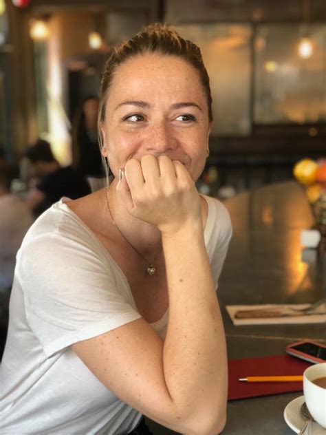 thyra heder biography template