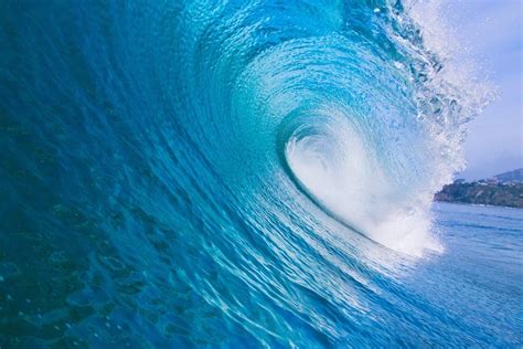tidal wave