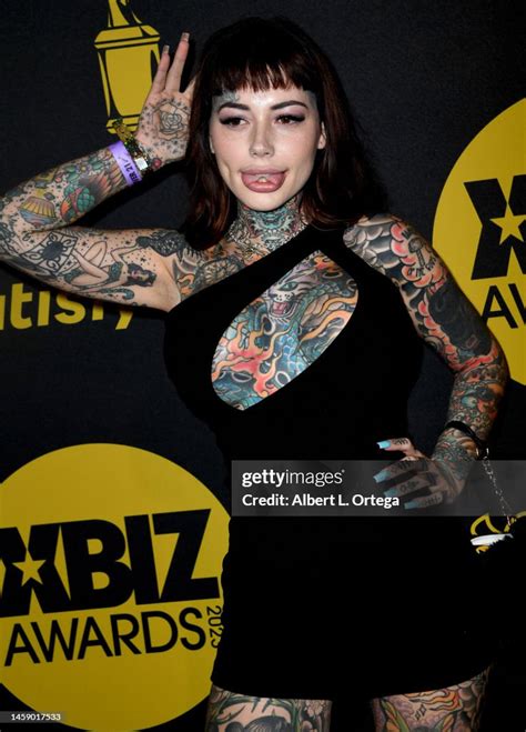 tigerlilly nude