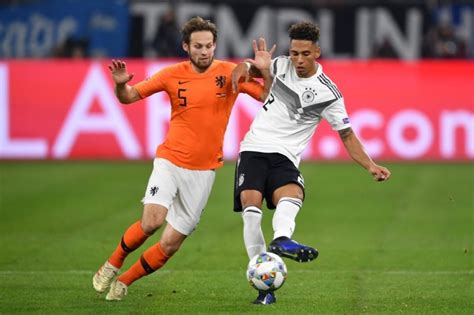 TIMNAS BELANDA VS TIMNAS JERMAN：Jadwal Liga Belanda - Dibuka Perjuangan Mees Hilgers dkk di