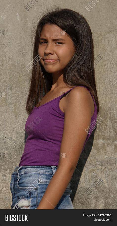 tiny latina nude