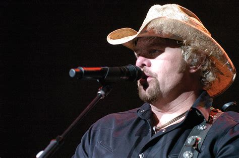 toby keith born biography