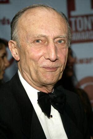 tom aldredge biography