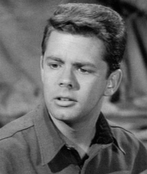 tom lowell actor biography