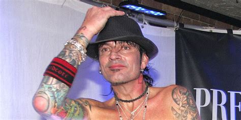 Tommy Lee Nude Picture