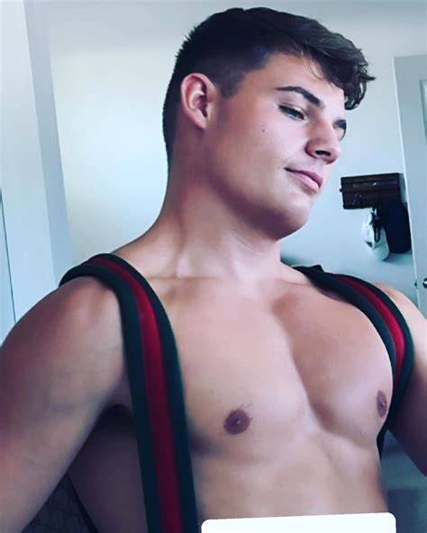 tony goodfellow nude