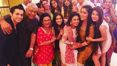 toshi bhalla biography