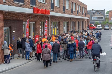 tot hoe laat is dirk open