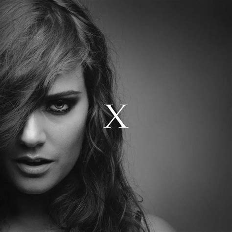tove lo nud