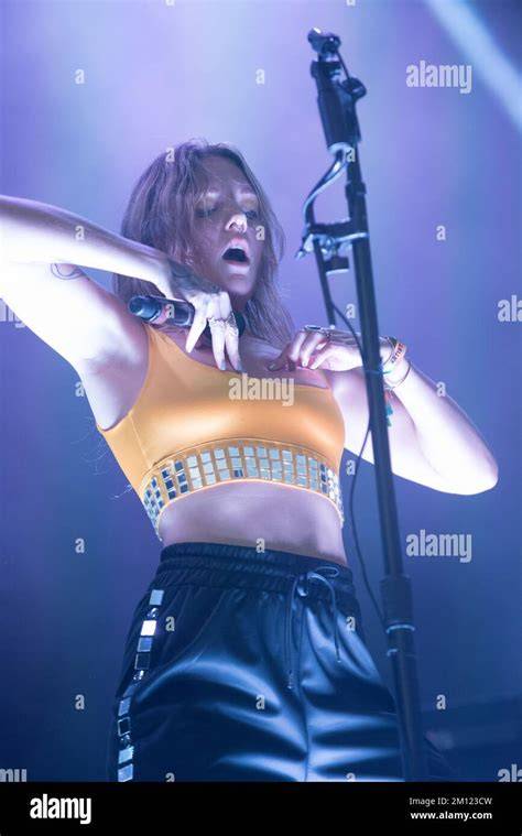 tove lo nude