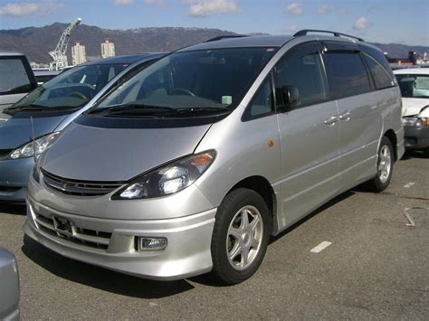 Toyota Estima 2002