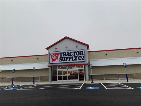 Tractor Supply Co. (1416 Porters Lane Rd, Rocky Point, NC) Home I