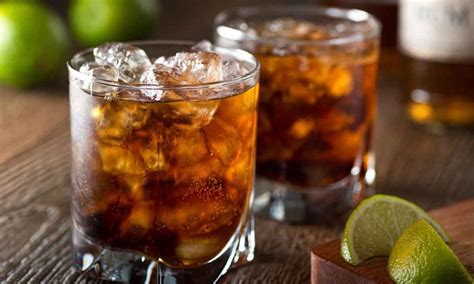 Tragos Con Ron