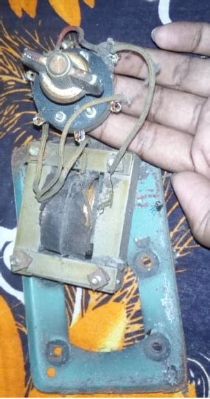 transformer - How does this old fan regulator circuit work ...