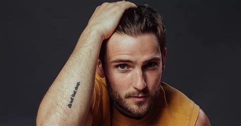 travis nelson actor gay