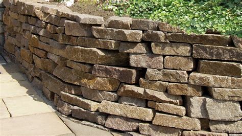 trockenmauer welche steine