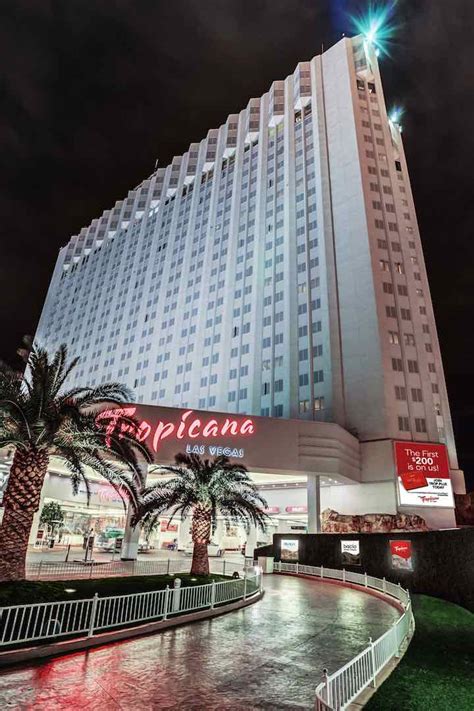 tropicana resort and casino 4*