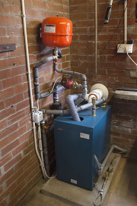 troubleshooting hot water heating systems english
