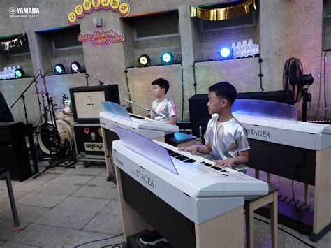 Best Red Wine Advent Calendar 2025 2026 Lyndy Roobbie