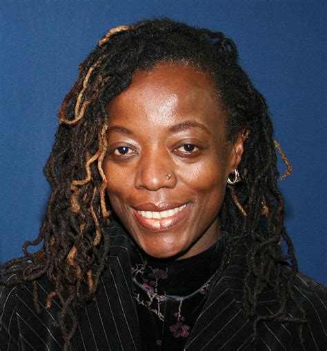 tsitsi dangarembga biography