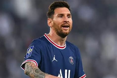 Tumbangkan Lyon, Lionel Messi Jadi Pahlawan PSG - Kata Logika