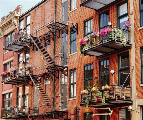 Turn Your Pathetic Fire Escape Into An Awesome Turn Fire Escape Into Balcony - Turn Fire Escape Into Balcony