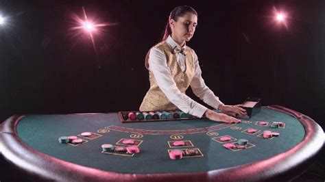 tuyển dụng dealer casino 2020