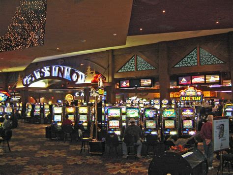 twin pines casino jobs rhgq