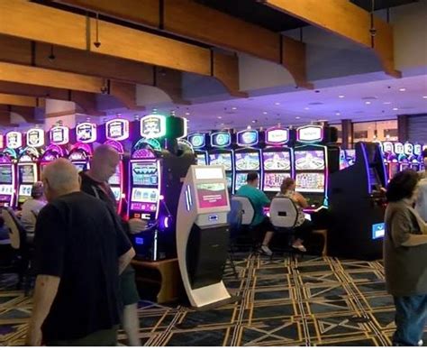 twin river casino is open ehnw canada