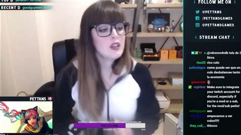 twitch streamer shows boobs