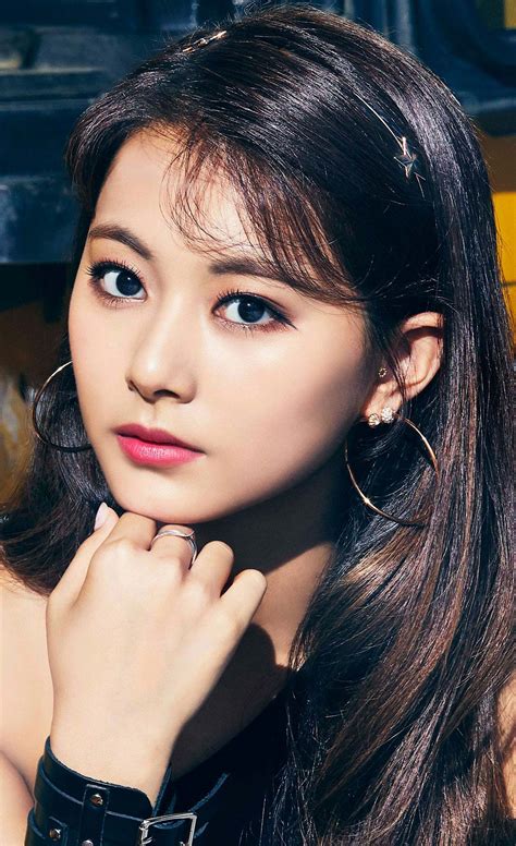 Tzuyu Profile