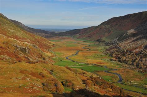 U Shaped Valley