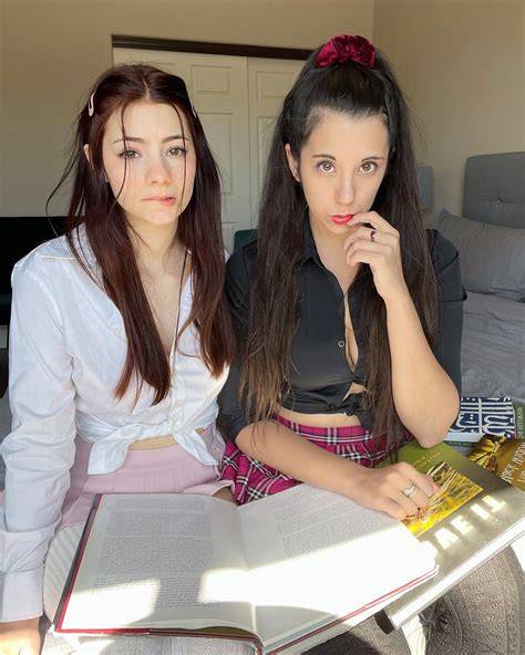 underthescrubs onlyfans