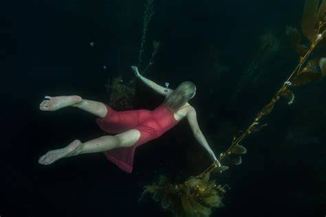 underwater nude